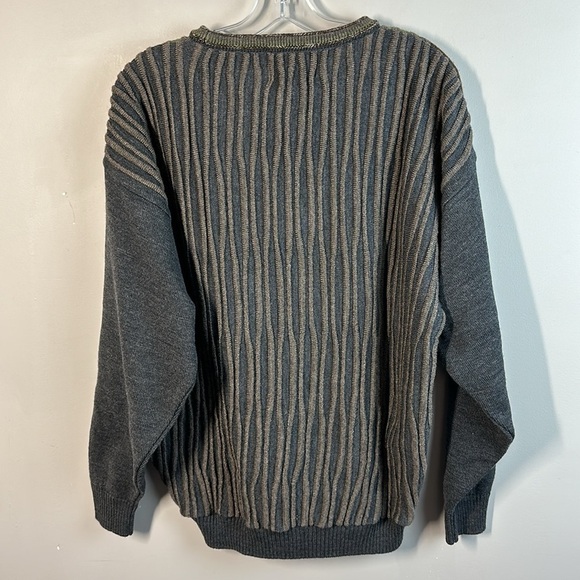 Tosani Vintage 3D Coogi Style Wool Sweater Size M - Picture 2 of 9